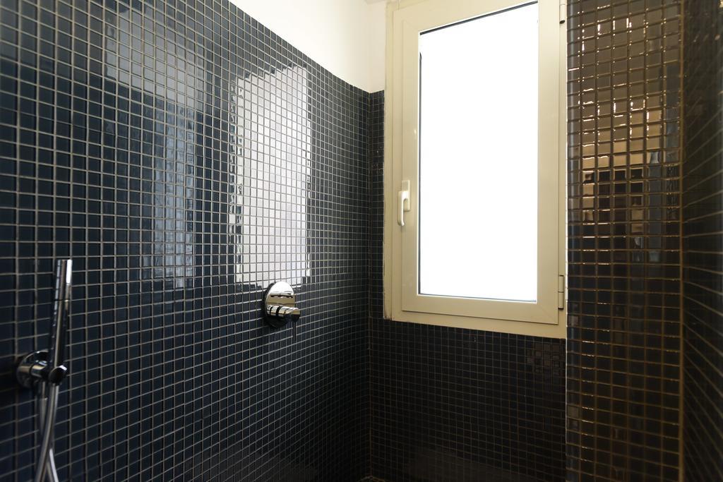 Bright And Comfy 3 Bedroom Apt In Monti 로마 외부 사진