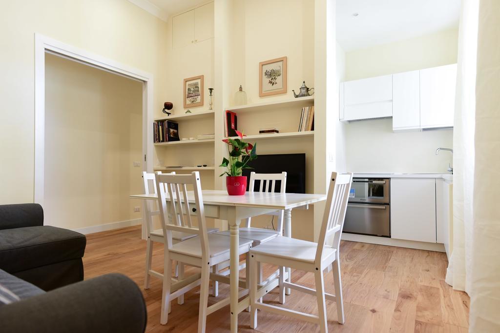 Bright And Comfy 3 Bedroom Apt In Monti 로마 외부 사진